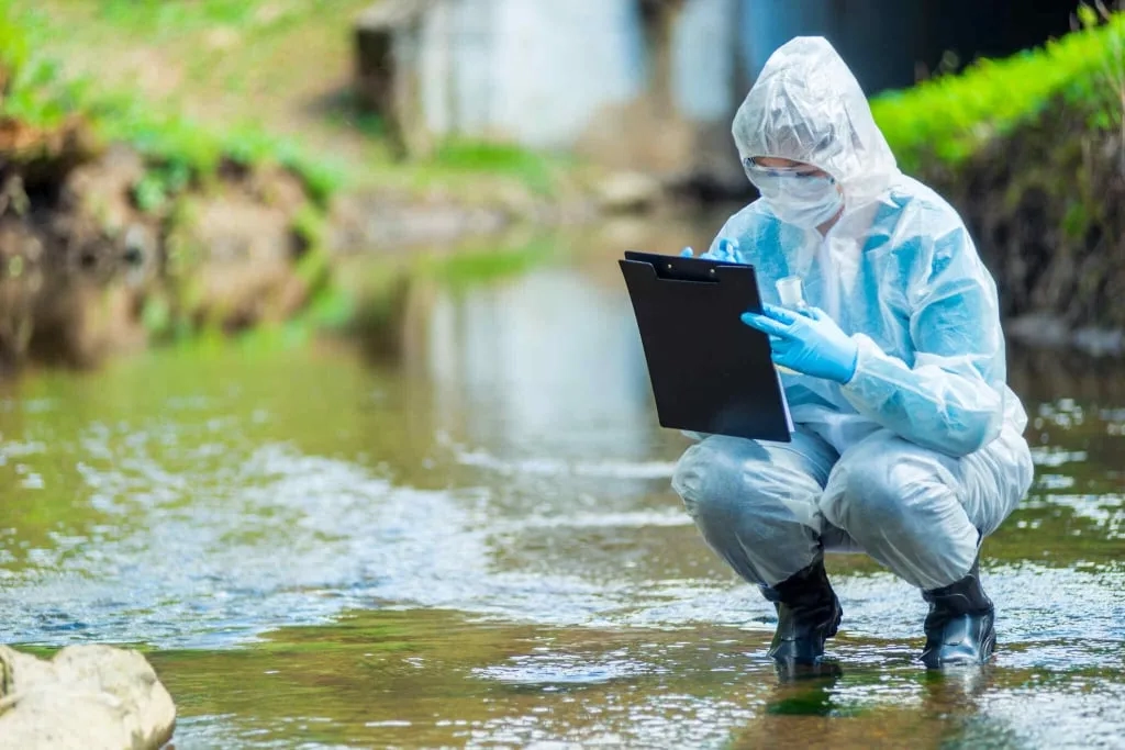 Передается ли Covid-19 через воду?