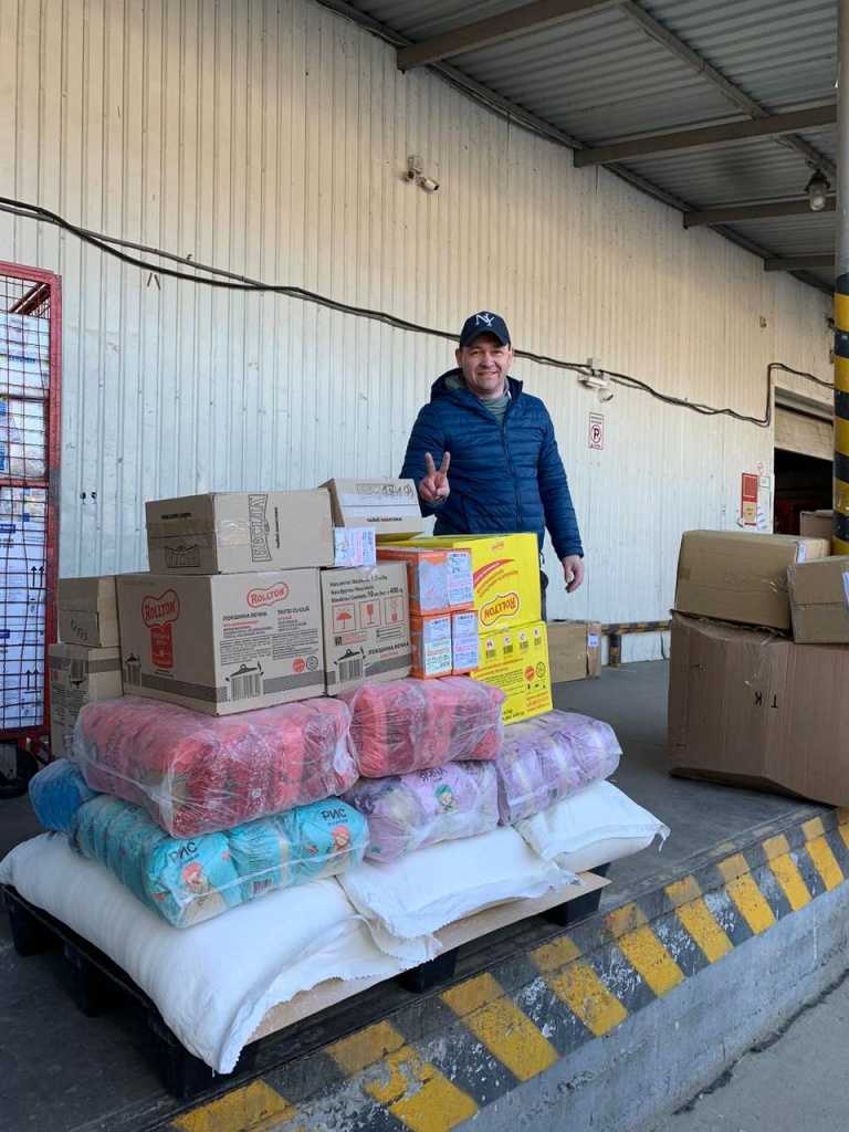 Humanitarian-aid-for-Nizhyn.jpg Humanitarian-aid-for-Nizhyn.jpg