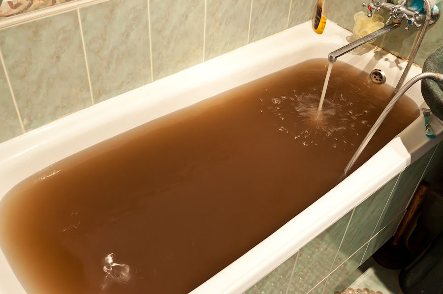Черная вода из скважины