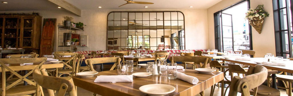 restaurant.jpg restaurant.jpg