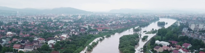 Мутная река Закарпатье