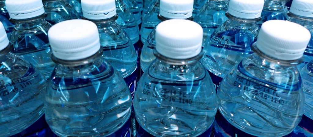 waterbottles.jpg waterbottles.jpg